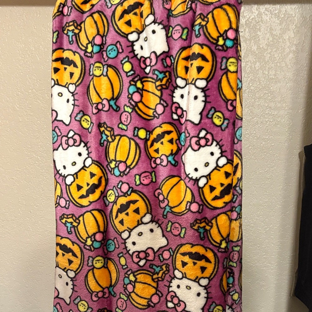 Hello Kitty Halloween throw blanket